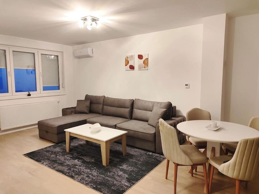 Lux In Apartment *